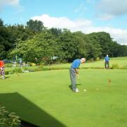 On the practie putting green